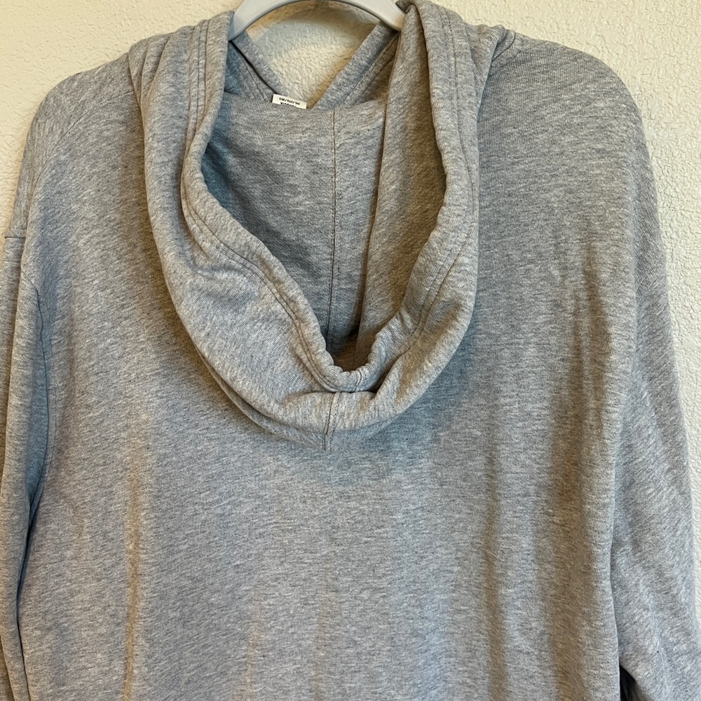 Levi's Gray Hoodie for Men - Picture 5 of 6